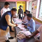 मुख्यमंत्री विष्णु देव साय ने गृह ग्राम बगिया में किया मतदान, जनता से की मतदान की अपील