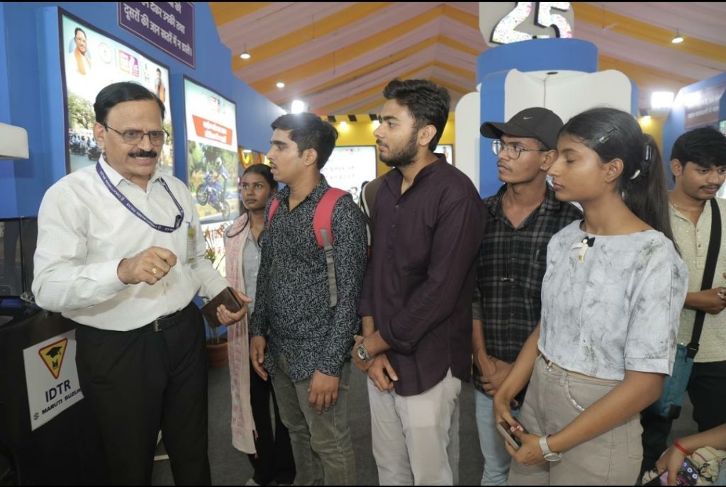 Screenshot_20251102-193430_Gmail