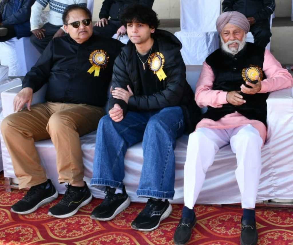 Screenshot_20260107-205904_WhatsAppBusiness