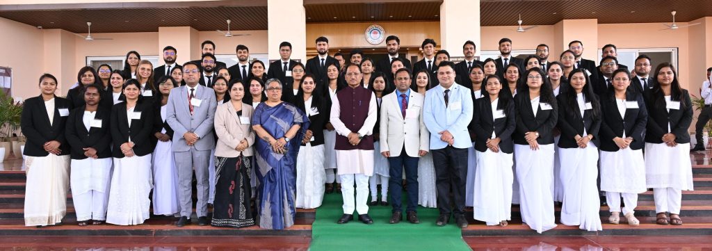 प्रशिक्षु न्यायाधीश लोकतंत्र के तीसरे स्तंभ के रूप में निभाएंगे महत्वपूर्ण भूमिका : मुख्यमंत्री साय