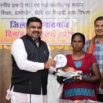 सफलता की कहानी,वीबी-जीरामजी योजना से दिव्यांगजनों को मिला सम्मान और रोजगार125 दिनों का रोजगार, 300 रुपये प्रतिदिन मजदूरी और मेट की जिम्मेदारी से बढ़ा आत्मविश्वास