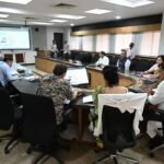 उप मुख्यमंत्री  विजय शर्मा ने नक्सल प्रभावित जिलों में विकास और पुनर्वास कार्यों में तेजी लाने के दिए निर्देश