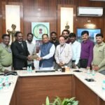 नक्सलवाद के विरुद्ध निर्णायक सफलता के बाद बस्तर में विकास की नई गति : मुख्यमंत्री  साय
