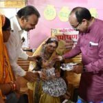 “बच्चों के अंदर अपना बचपना ढूंढता हूं…”