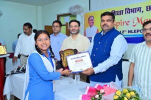8385461